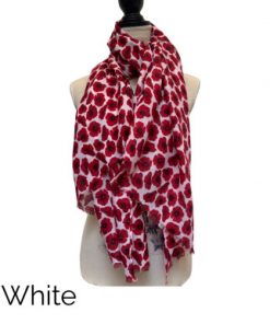 Poppy with style  white &  black