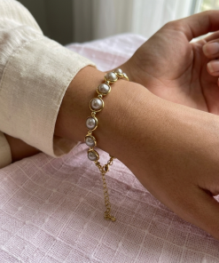 Freshwater Pearl Gold Framed Bracelet (Handcrafted)