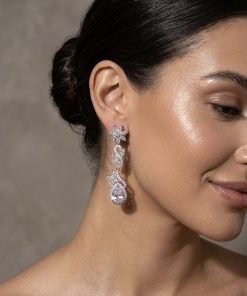 Cubic zirconia earring sparkling