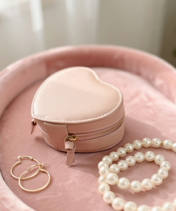 Alternative view of Jewelry Box Heart shaped -Compact Travel Case