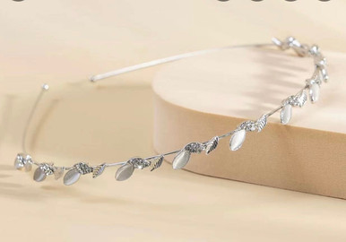 Hair band rhinestone and white leaf
