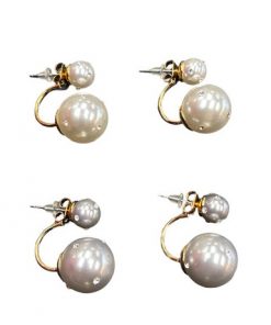 Earring- 2 pearls w/ rhinestones gold trim