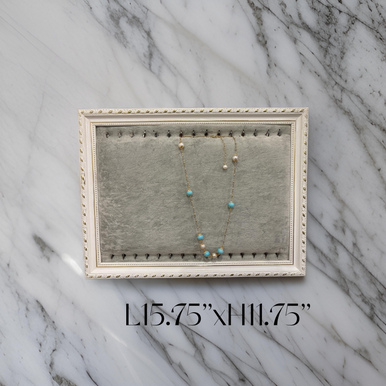 Display board can hanger on wall