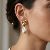 Earring gold heart hanging pearl look