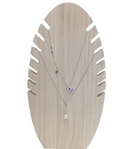 Wooden leaf shape necklace and bracelet display